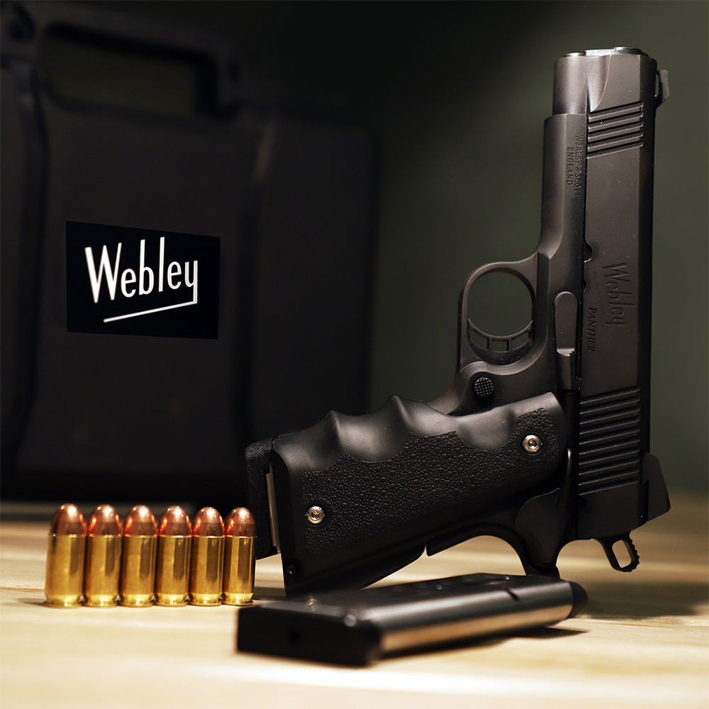 Webley Panther Calibre .45